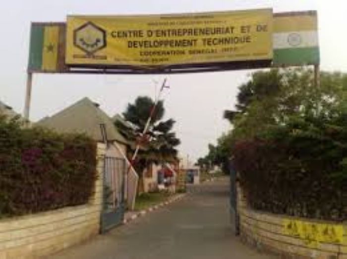 CENTRE D’ENTREPRENARIAT ET DE DÉVELOPPEMENT TECHNIQUE (G15)